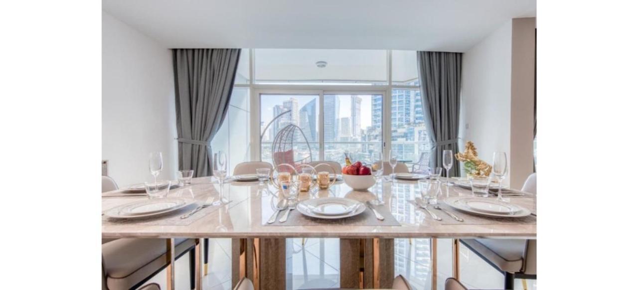 Luxurious 4-Bedroom Duplex Villa Apartment Near Jbr ドバイ エクステリア 写真